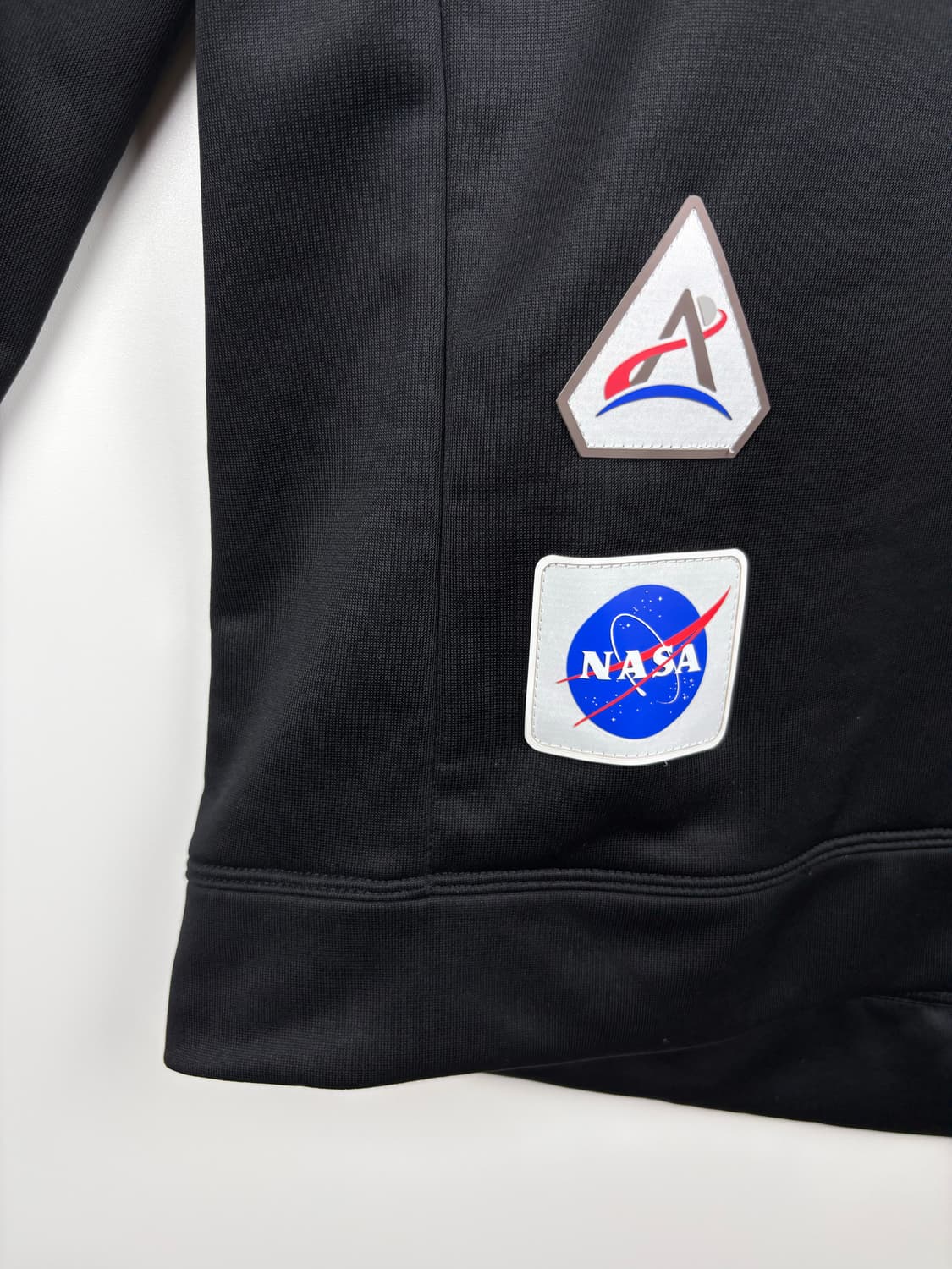 아디다스 나사 후드티 상품이미지2