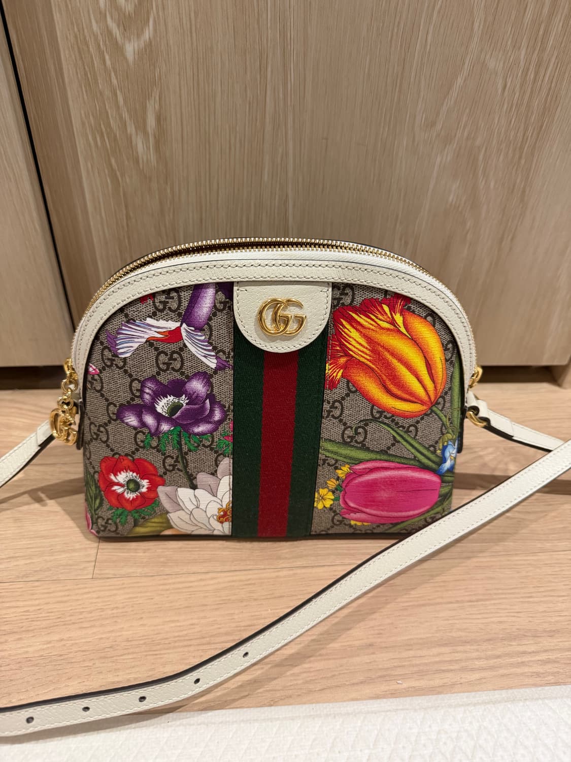 구찌 오디피아 플로랄 숄더백 상품이미지1