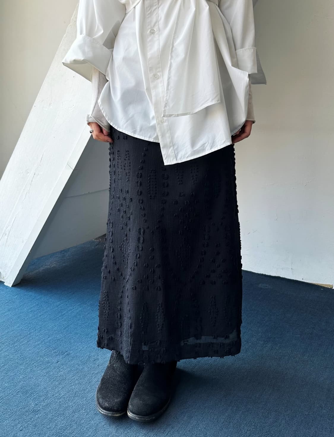 Design patch loose mid skirt 상품이미지4