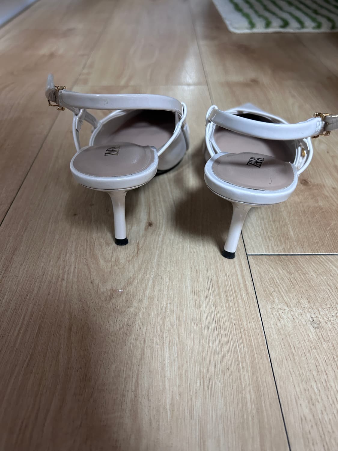 자라 아이보리 스트랩 슬링백 버클 힐 36 상품이미지6