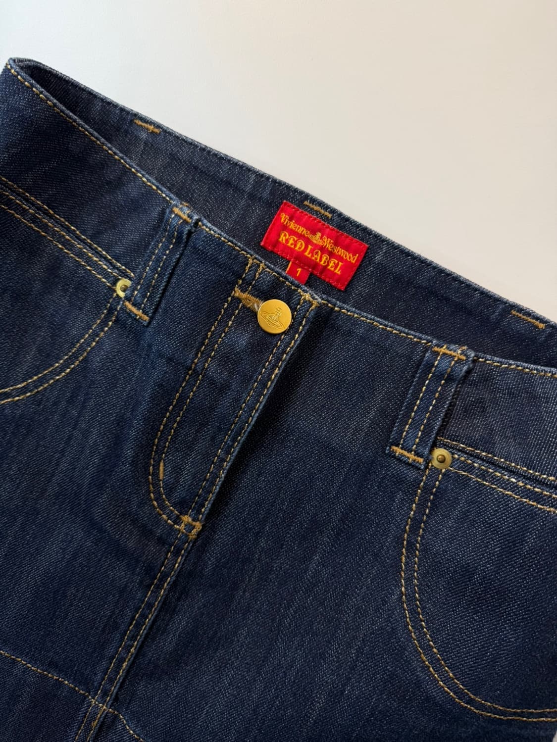 비비안 웨스트우드 오브 로고 데님 스커트  상품이미지3