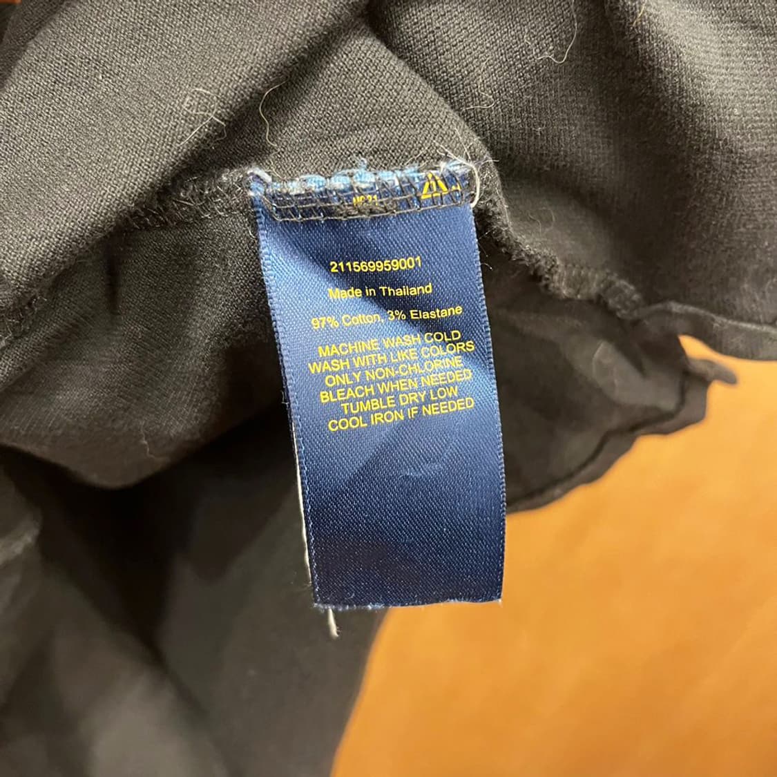 폴로 랄프 로렌 카라 티셔츠 로고 자수 리브 커프 디테일 슬림핏 블랙 상품이미지8