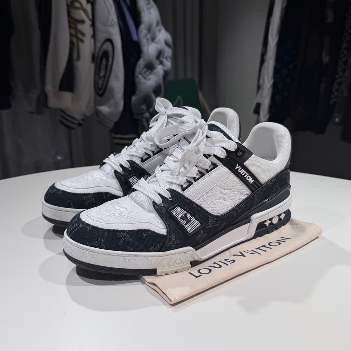 (A+/9.5) / 루이비통 LV 트레이너 스니커즈 블랙 상품이미지2