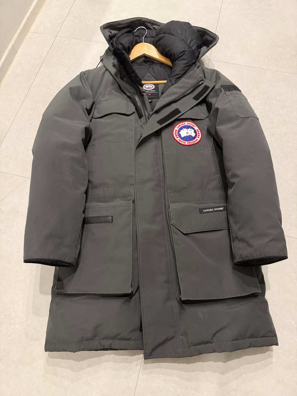 캐나다구스 익스페디션 남성 S 사이즈 그레이 상품이미지1