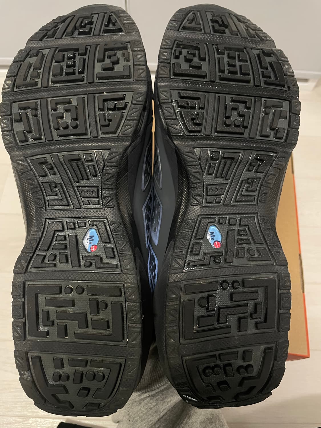 [W290] 나이키 SNDR 고어텍스 스모크 그레이 상품이미지5