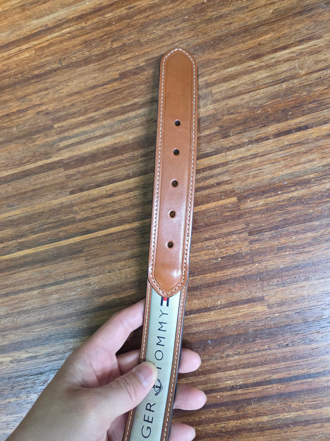 타미힐피거 멀티로고 가죽벨트 대략 108cm 상품이미지3