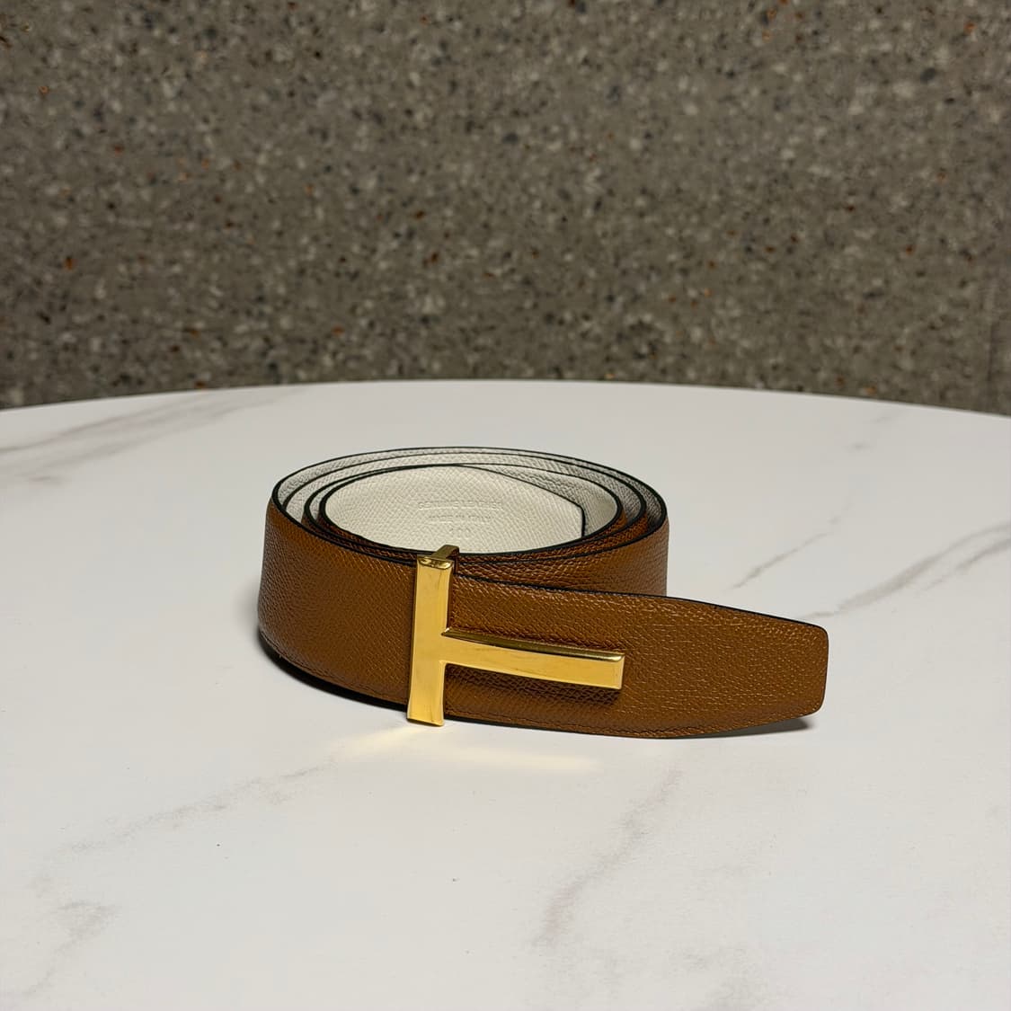 톰포드 T로고 금장 리버서블 벨트 상품이미지2