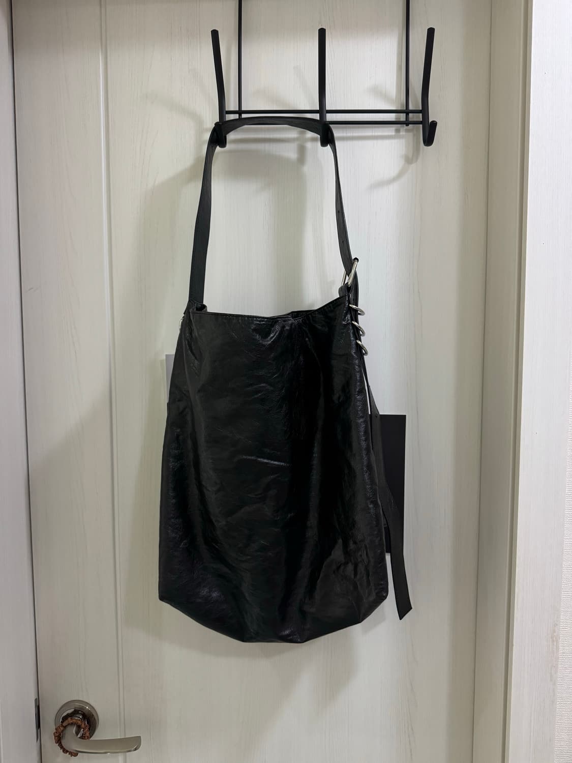 LCDC 레더 숄더백 블랙 상품이미지3