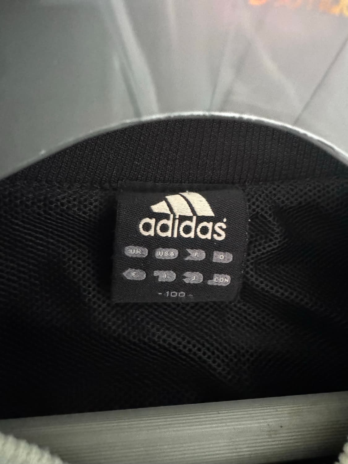 [100] 아디다스 00’s 올드스쿨 폴리쉘 웜업 바람막이 상품이미지5