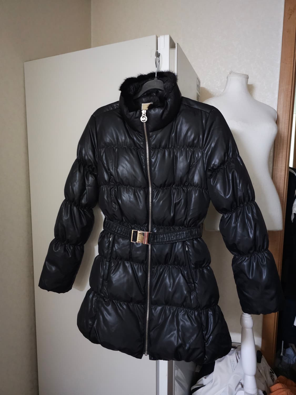 마이클코어스 밍크트리밍 다운패딩 상품이미지1