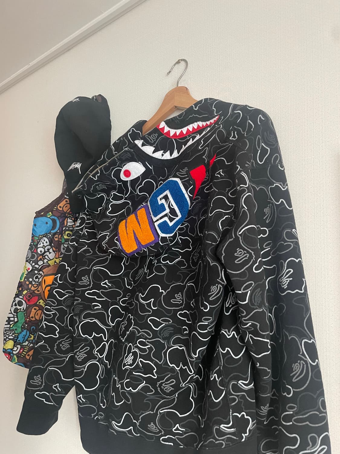 (정품급처) 베이프 네온카모 블랙 M 상품이미지1