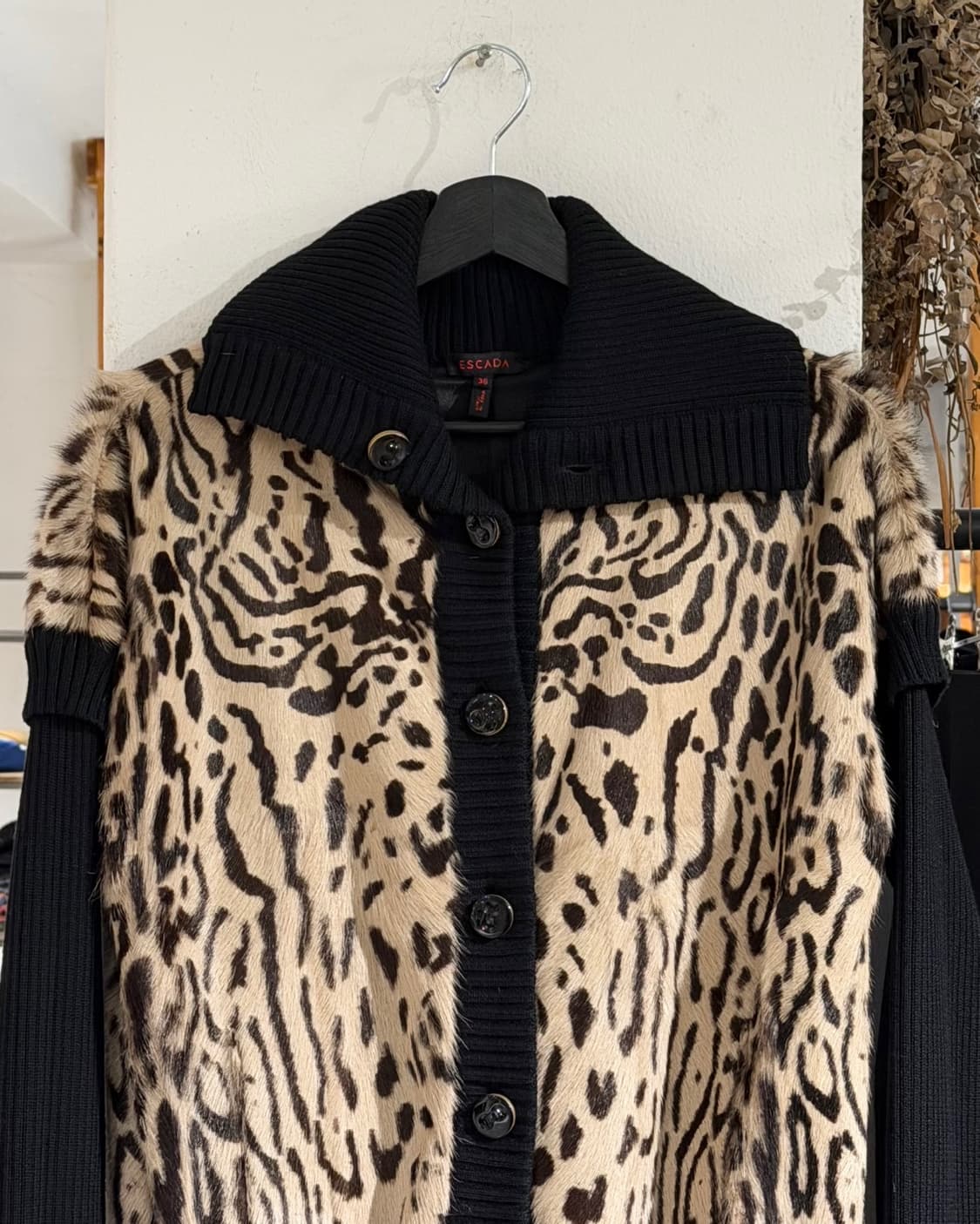 에스카다 브라운 블랙 레오파드 퍼 니트 가디건 상품이미지4