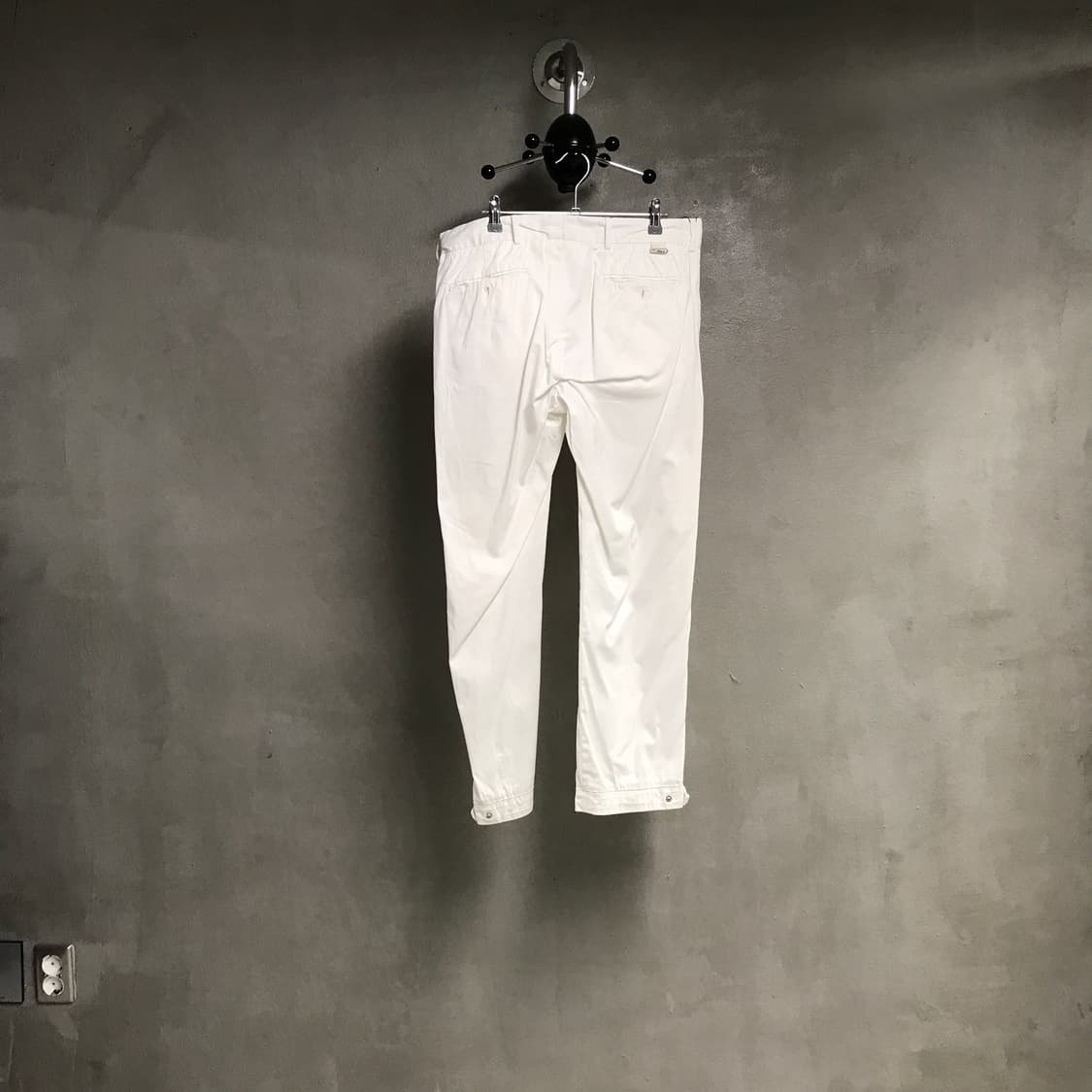 폴로 RLX 화이트 치노 팬츠 - 상품이미지5
