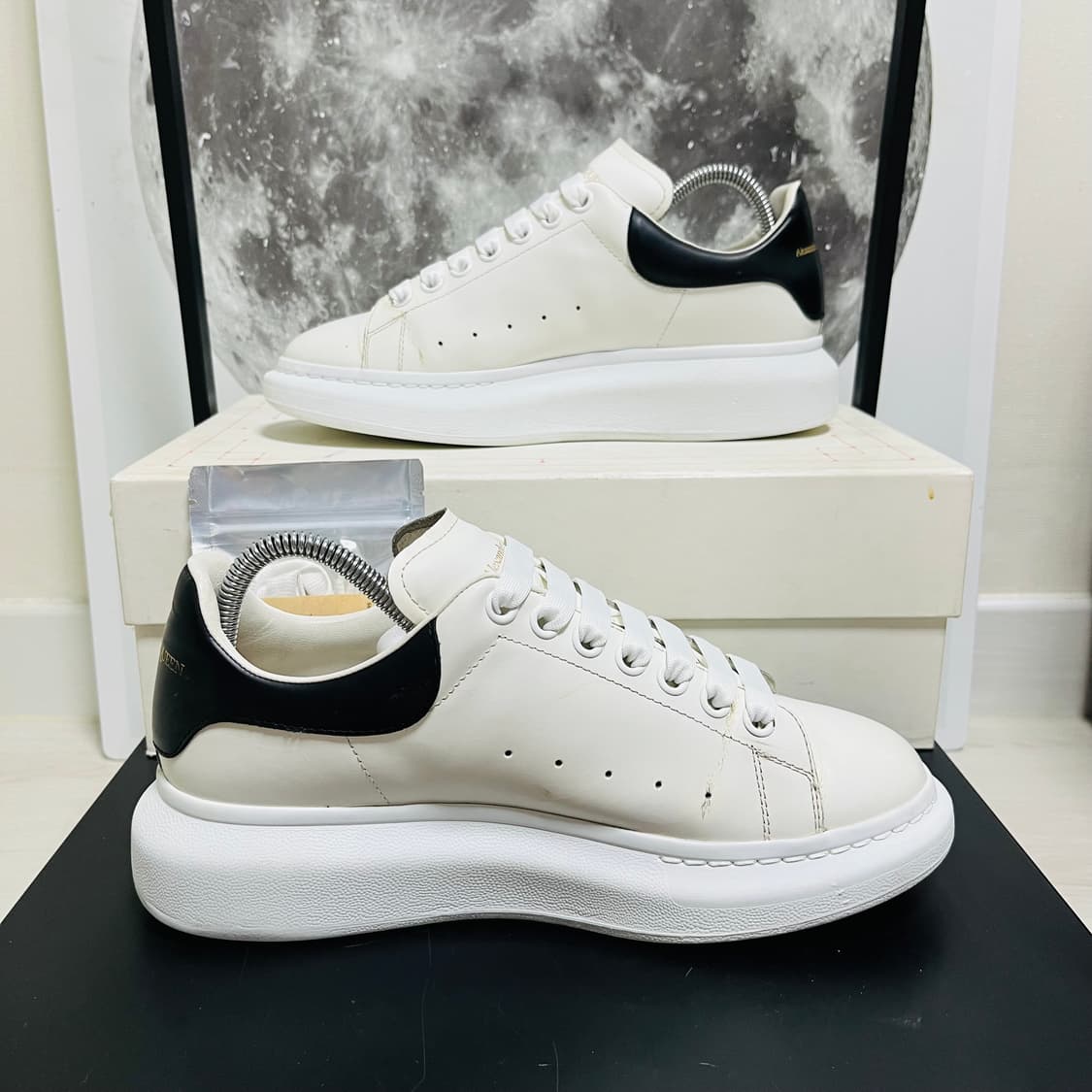 정품 40) 알렉산더 맥퀸 오버솔 스니커즈 255~260 상품이미지2