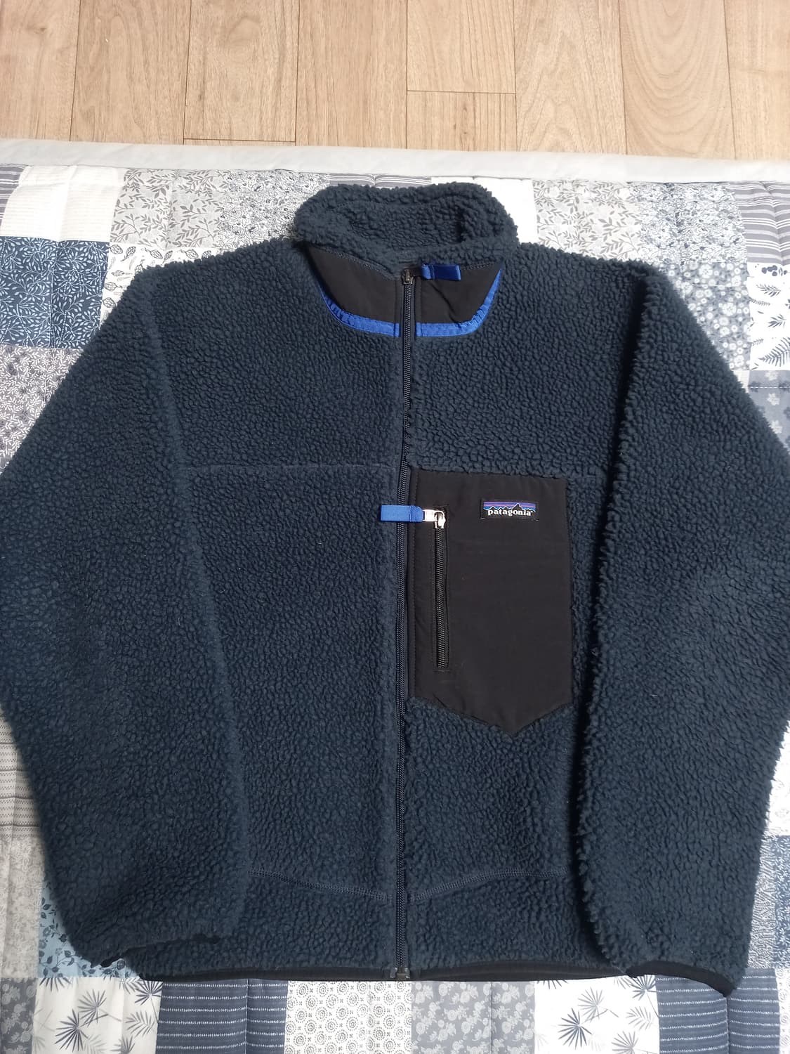 파타고니아  레트로 플리스 네이비  xs 상품이미지1