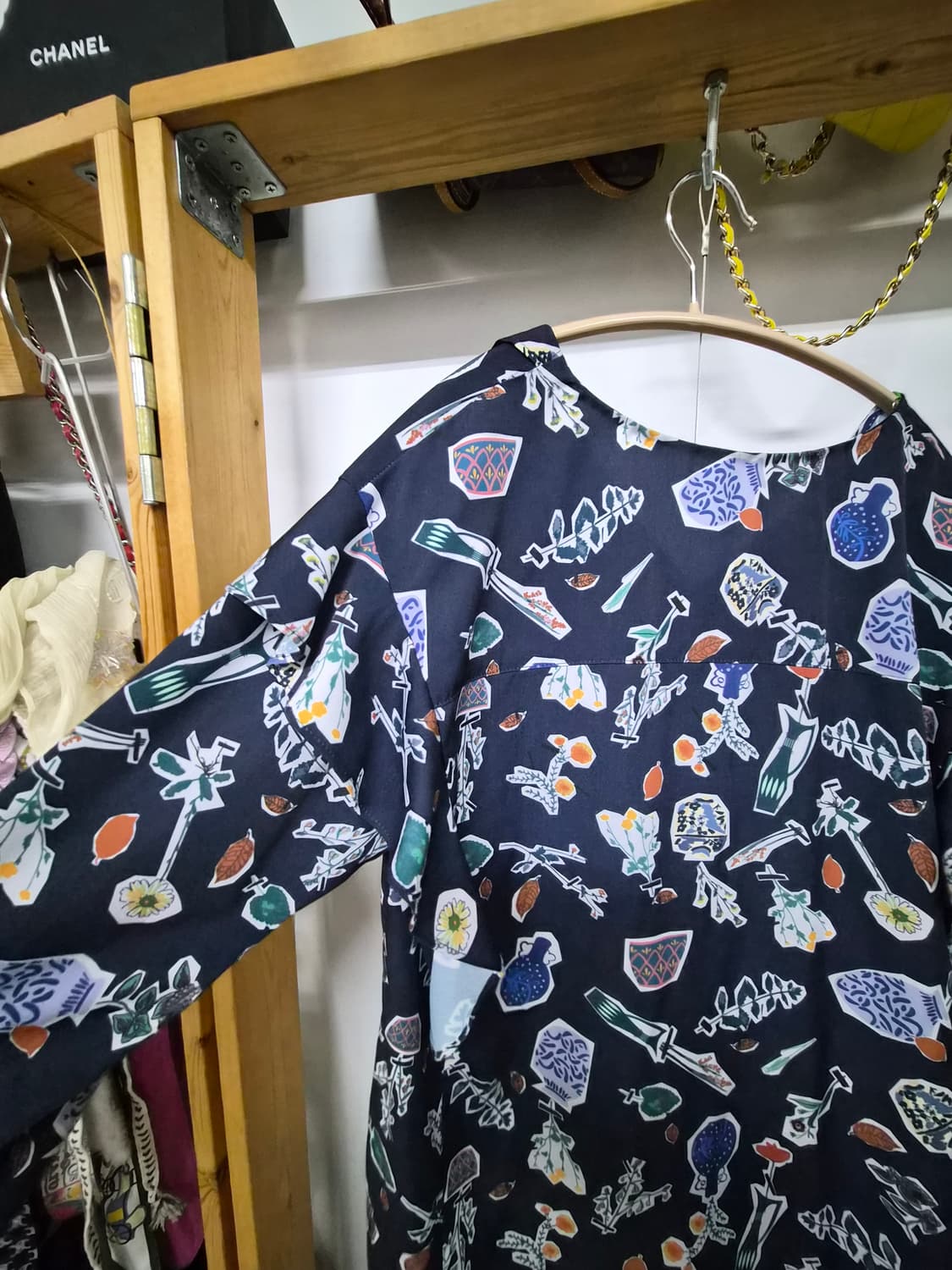 베네통 프릴 블라우스. 자라 와이드 카고팬츠 상품이미지6