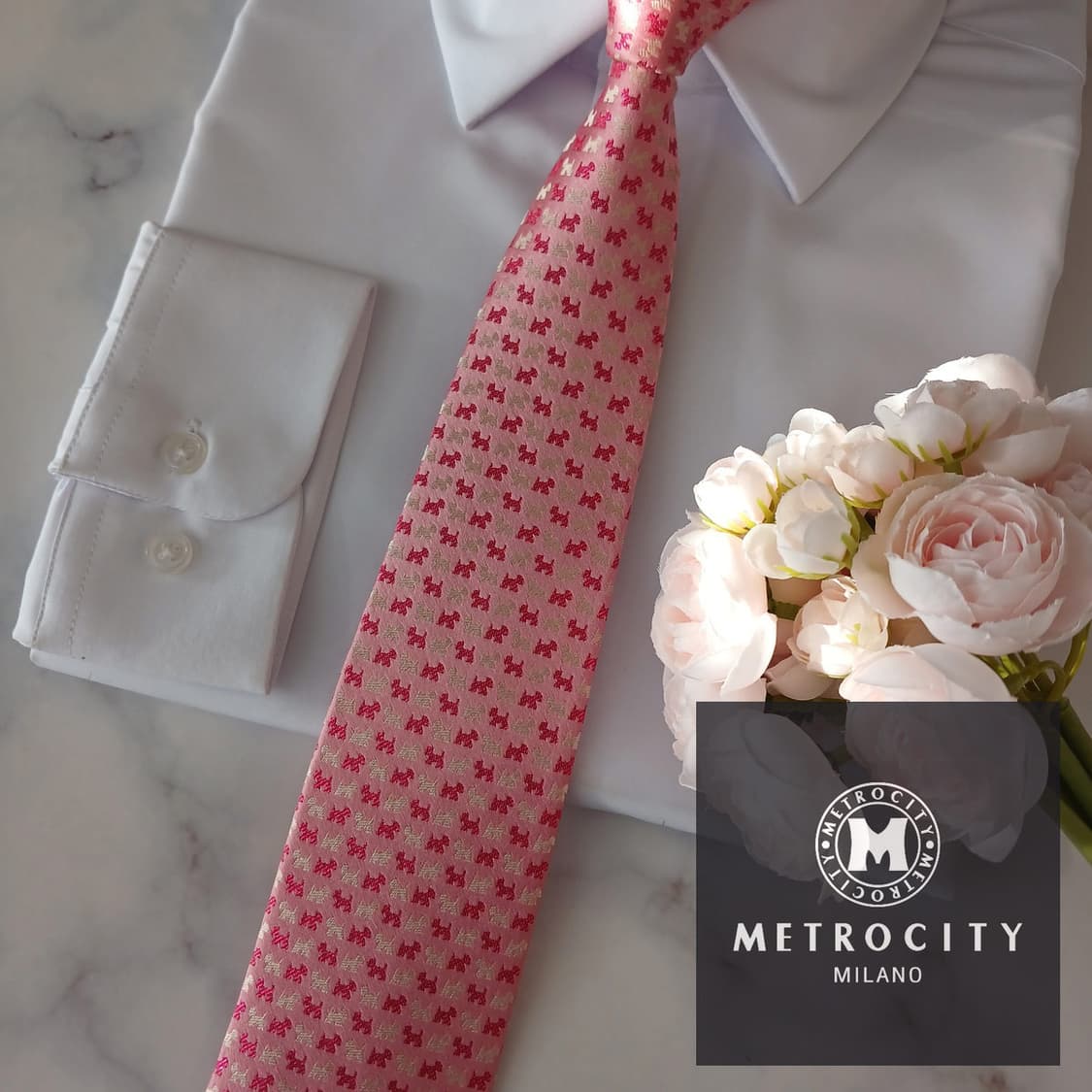 메트로시티 실크 핑크 강아지 패턴 넥타이 8.2cm A+등급 A19067 상품이미지1