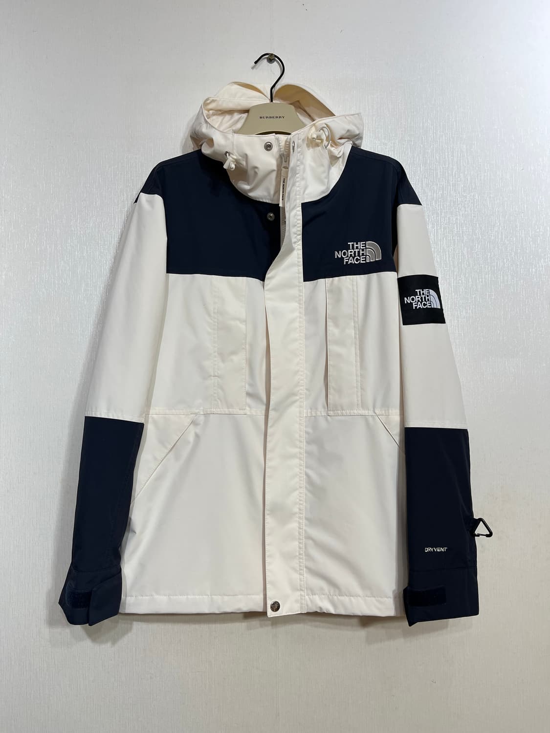 노스페이스 화이트 네오 베이든 바람막이 자켓 M 상품이미지1