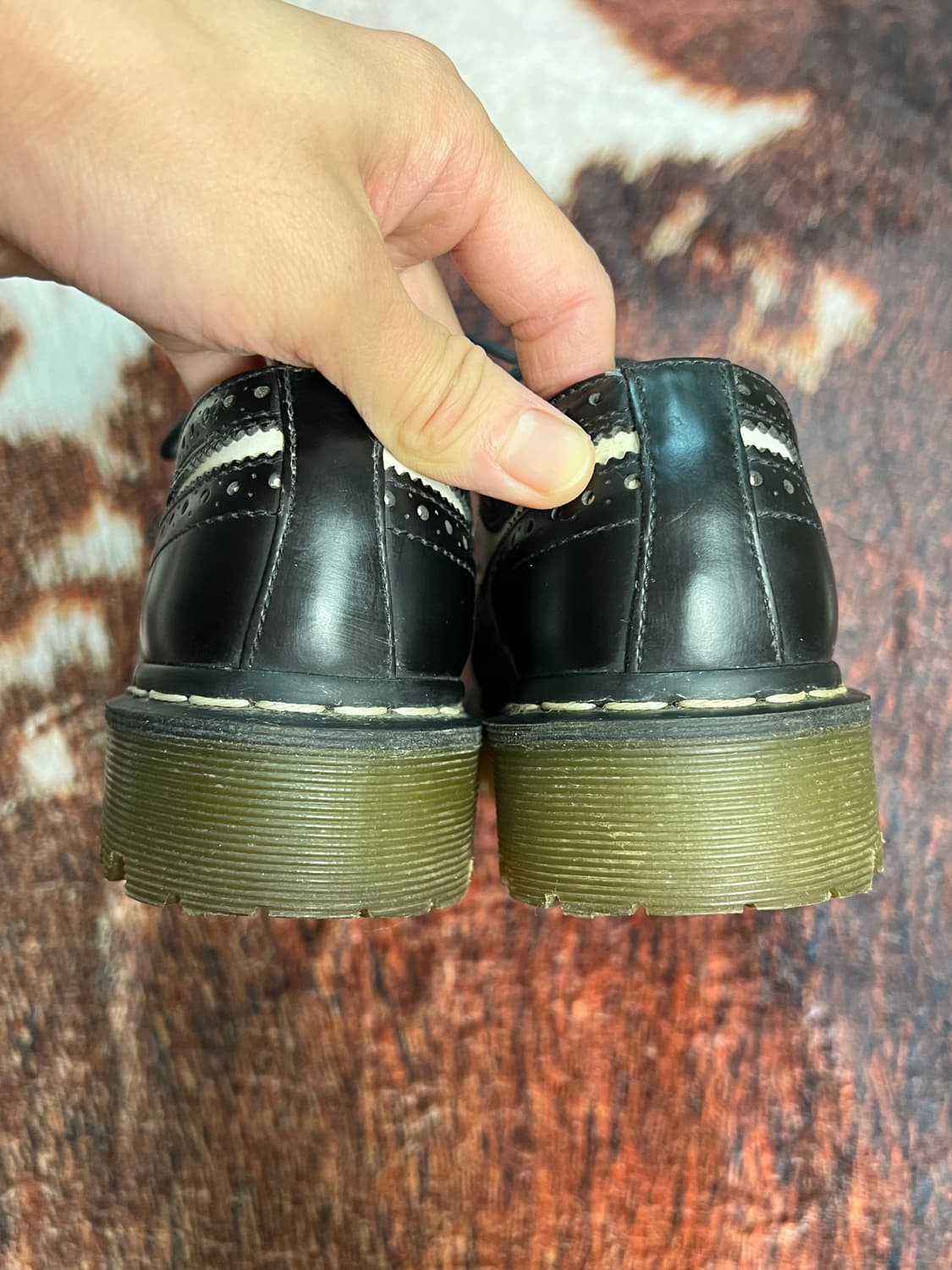 닥터마틴 10458 브로그 윙팁 플랫폼 슈즈(38) 240 상품이미지4