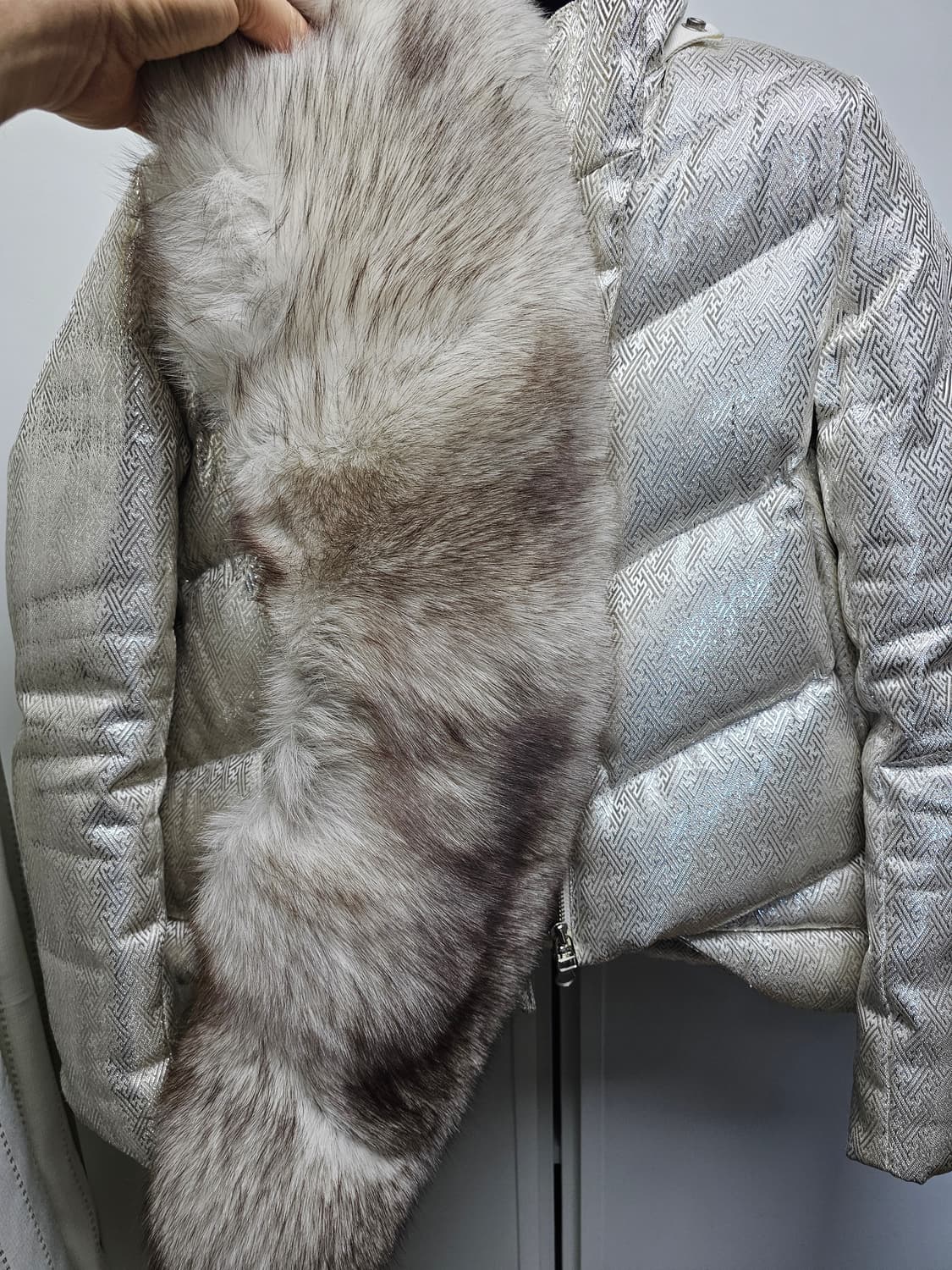 새상품 디자이너 컬렉션 폭스퍼 실크 오리털 패딩 자켓 상품이미지5