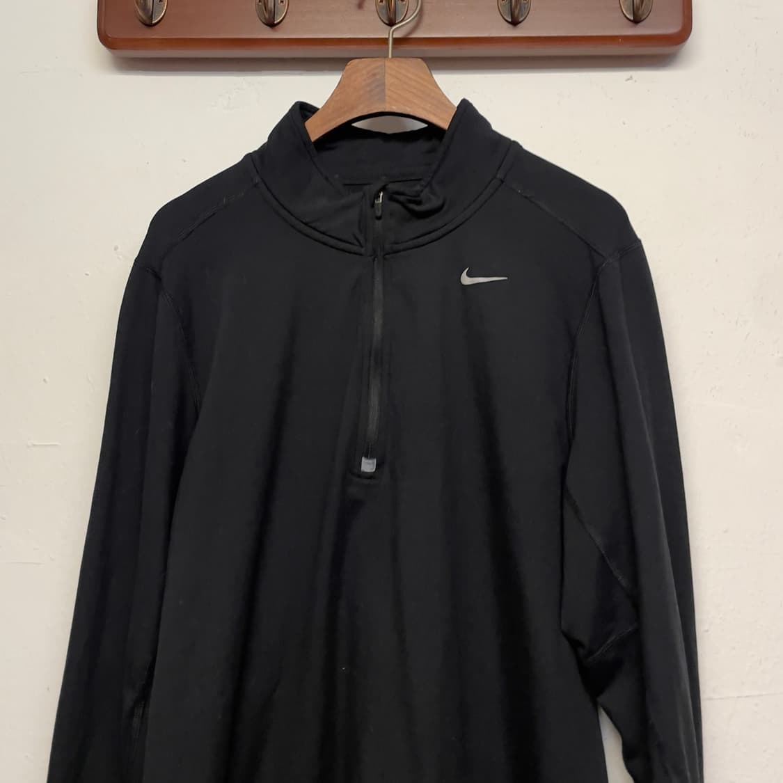 나이키 러닝 엘리먼트 블랙 롱 슬리브   상품이미지3