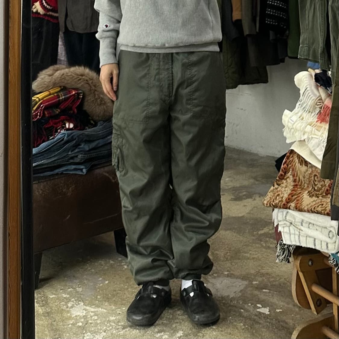 (착용컷) MA-1 플라이트 팬츠 (남성용 L) 상품이미지3