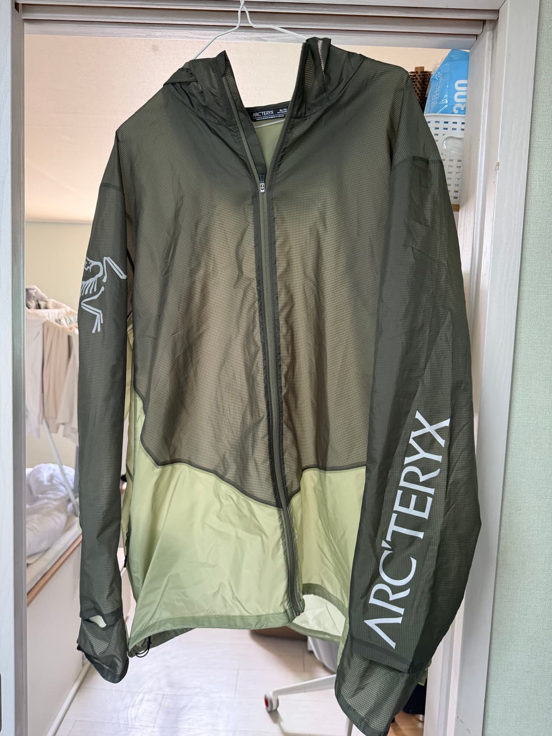 [xl] 아크테릭스 윈드쉘 후디 새상품 상품이미지1