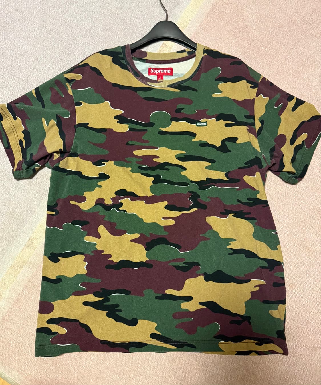 슈프림 티셔츠 (라지사이즈) 상품이미지2