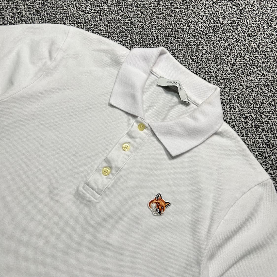 메종키츠네(Maison kitsune) 폭스헤드 패치 카라티 상품이미지2