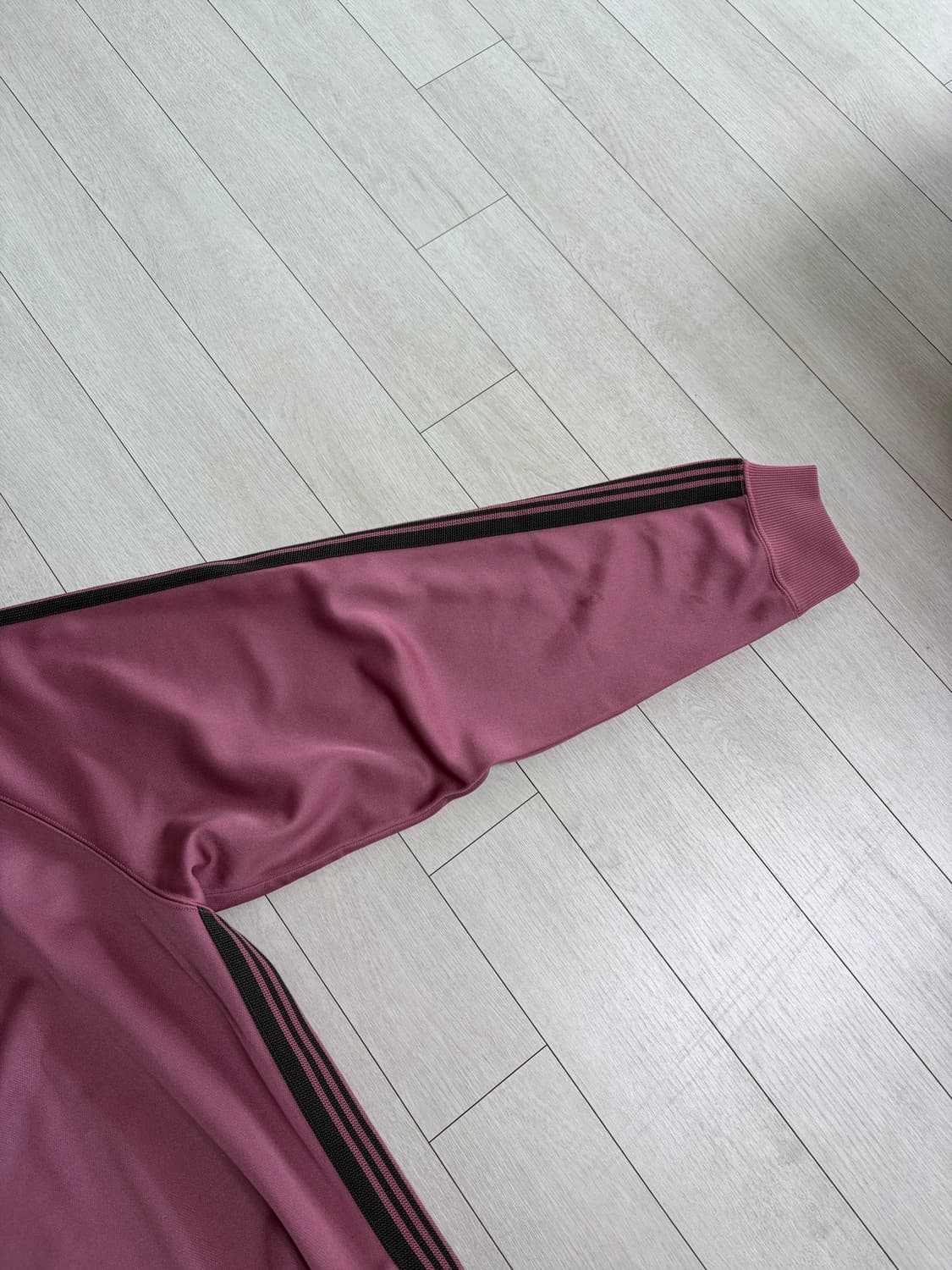 니들스 맨투맨 크루넥 L 상품이미지5