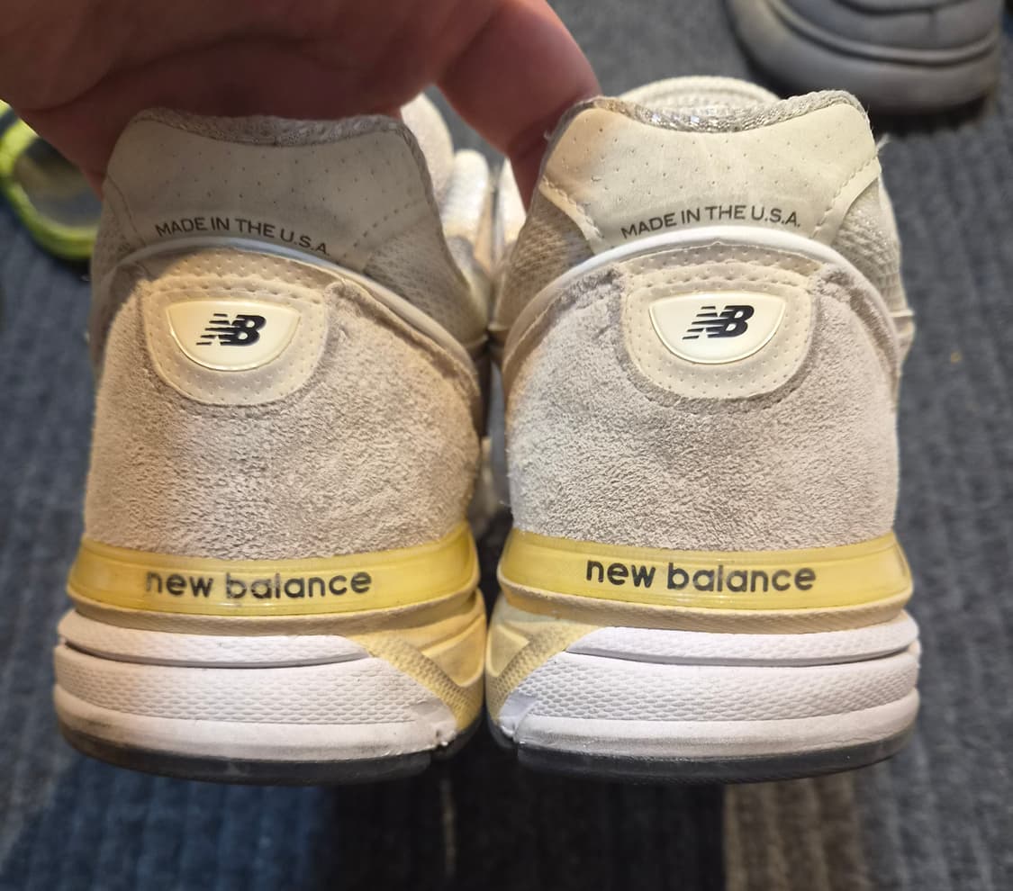 뉴발란스 x 스투시 990v4 메이드 인 USA 크림 상품이미지3