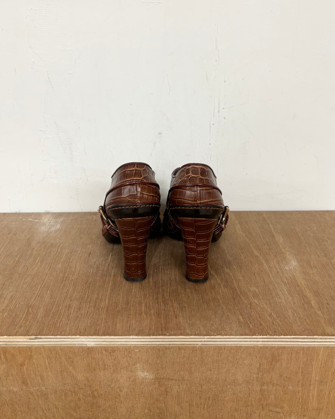 셀린느 브라운 레이스업 슈즈 상품이미지4