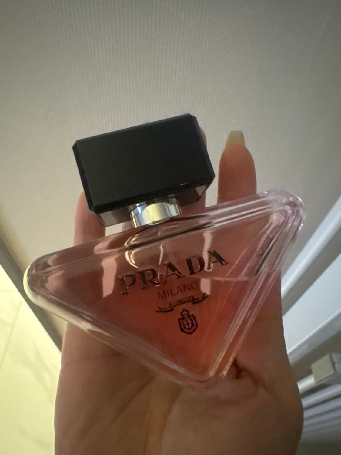 프라다 패러독스오드퍼퓸 상품이미지1