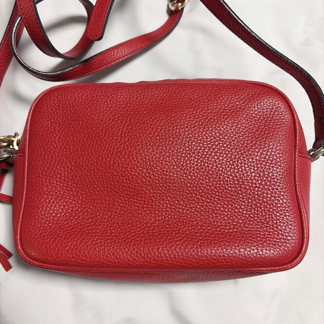 구찌 소호 디스코백 레드 태슬 크로스백 상품이미지3