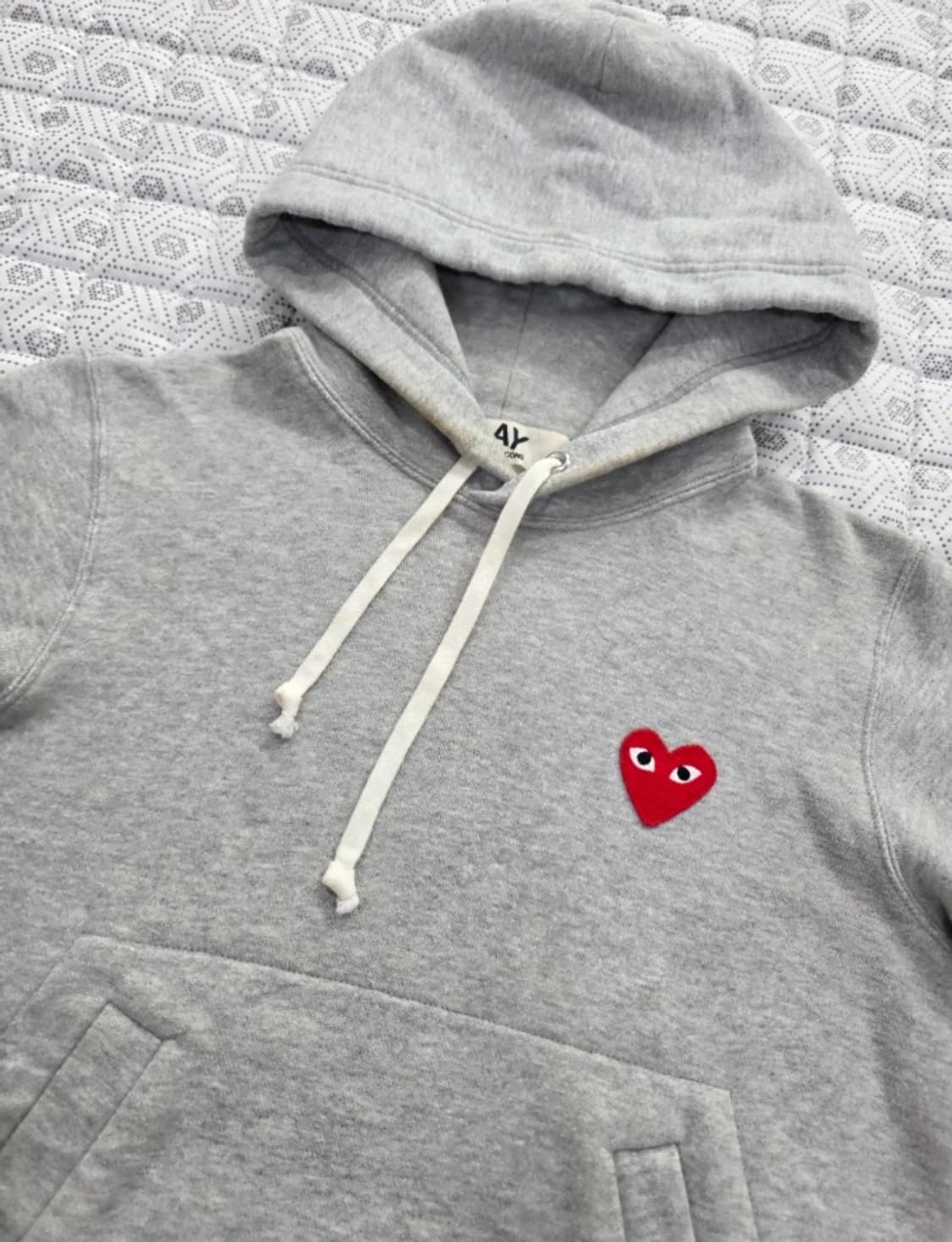 꼼데가르송 PLAY 하트 로고 후드티 ~55 상품이미지3