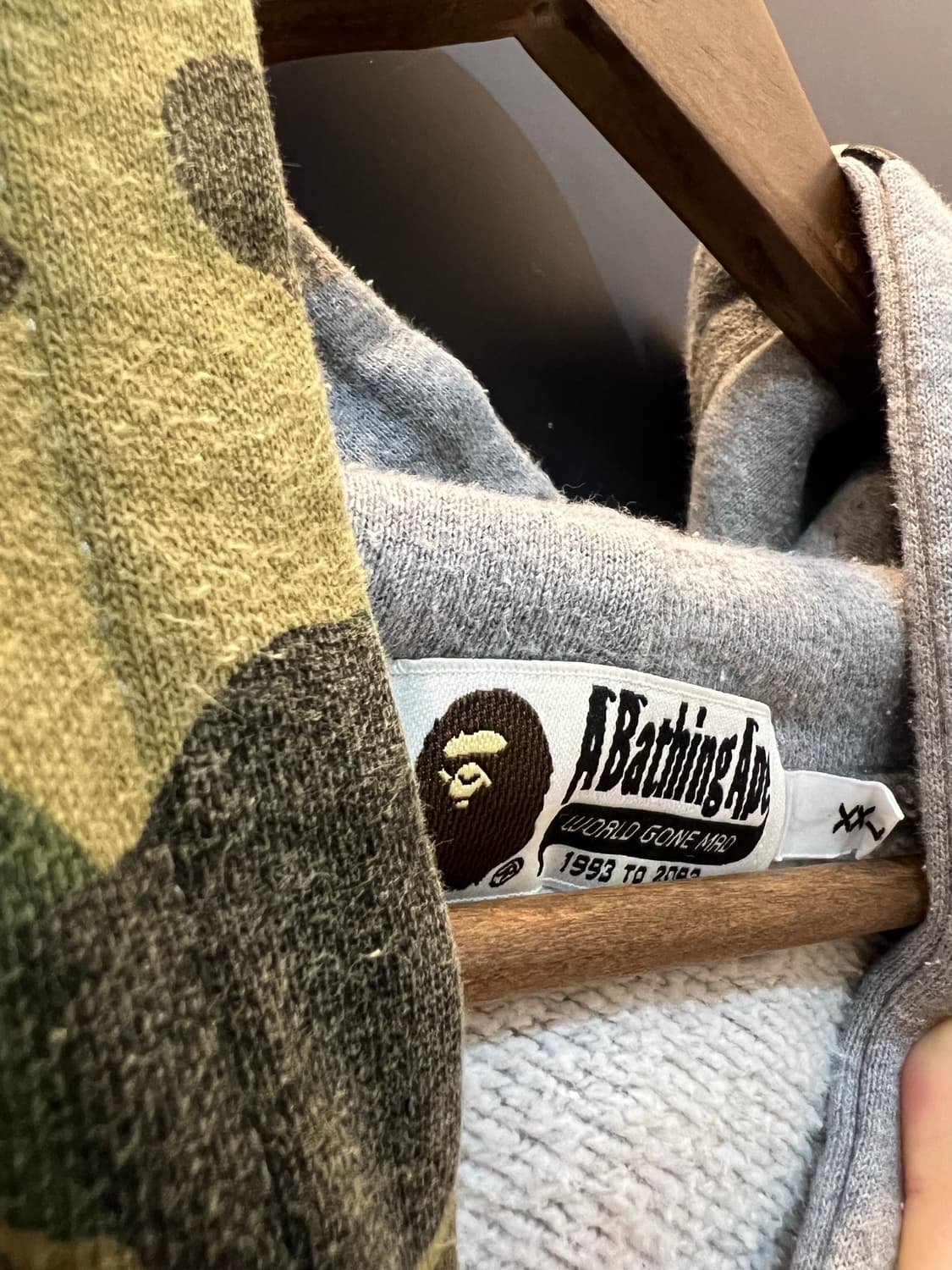 베이프 샤크 스웻 바시티 후드집업 자켓 상품이미지3