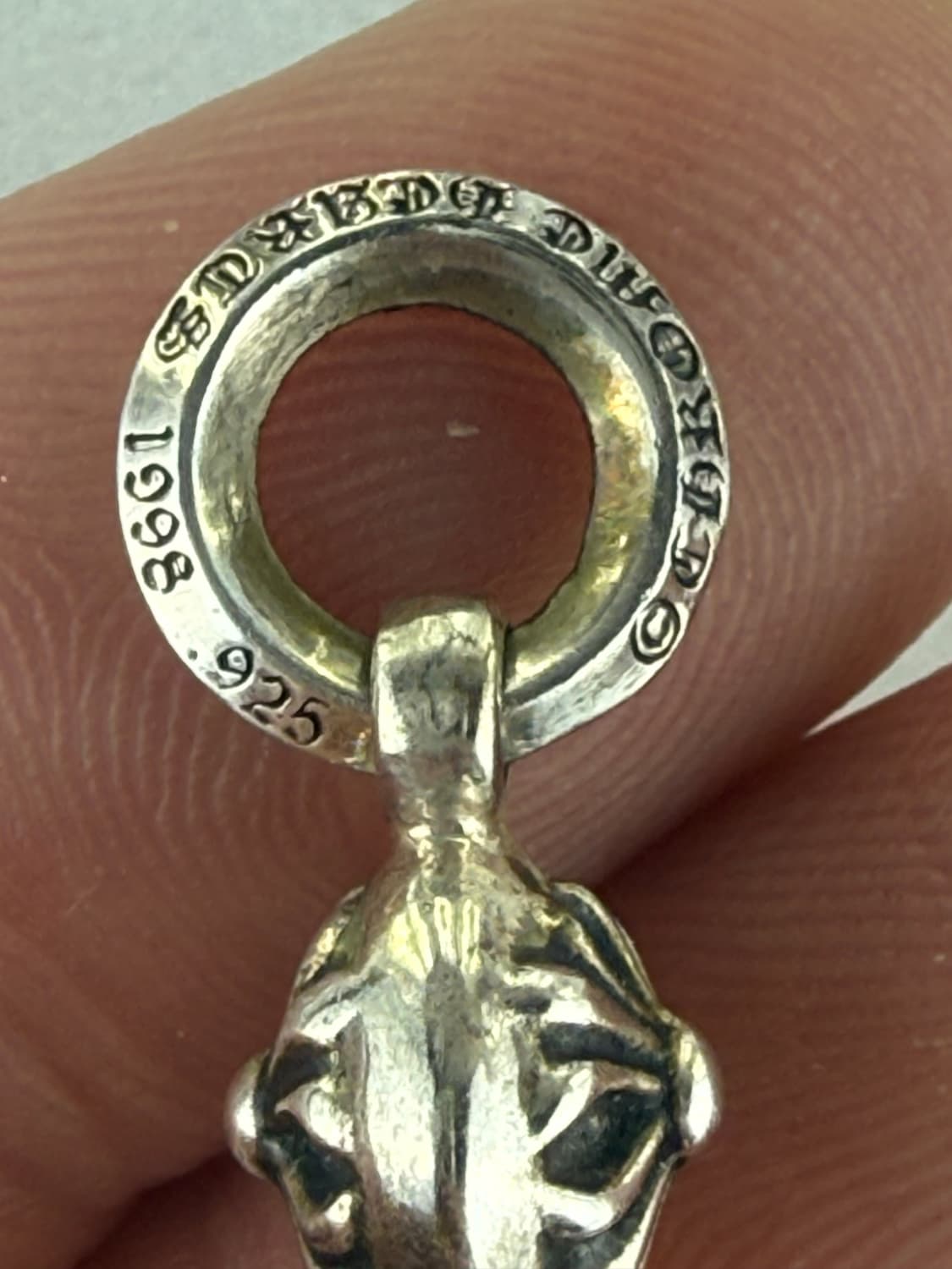 크롬하츠 원볼 타이니 크로스 상품이미지3