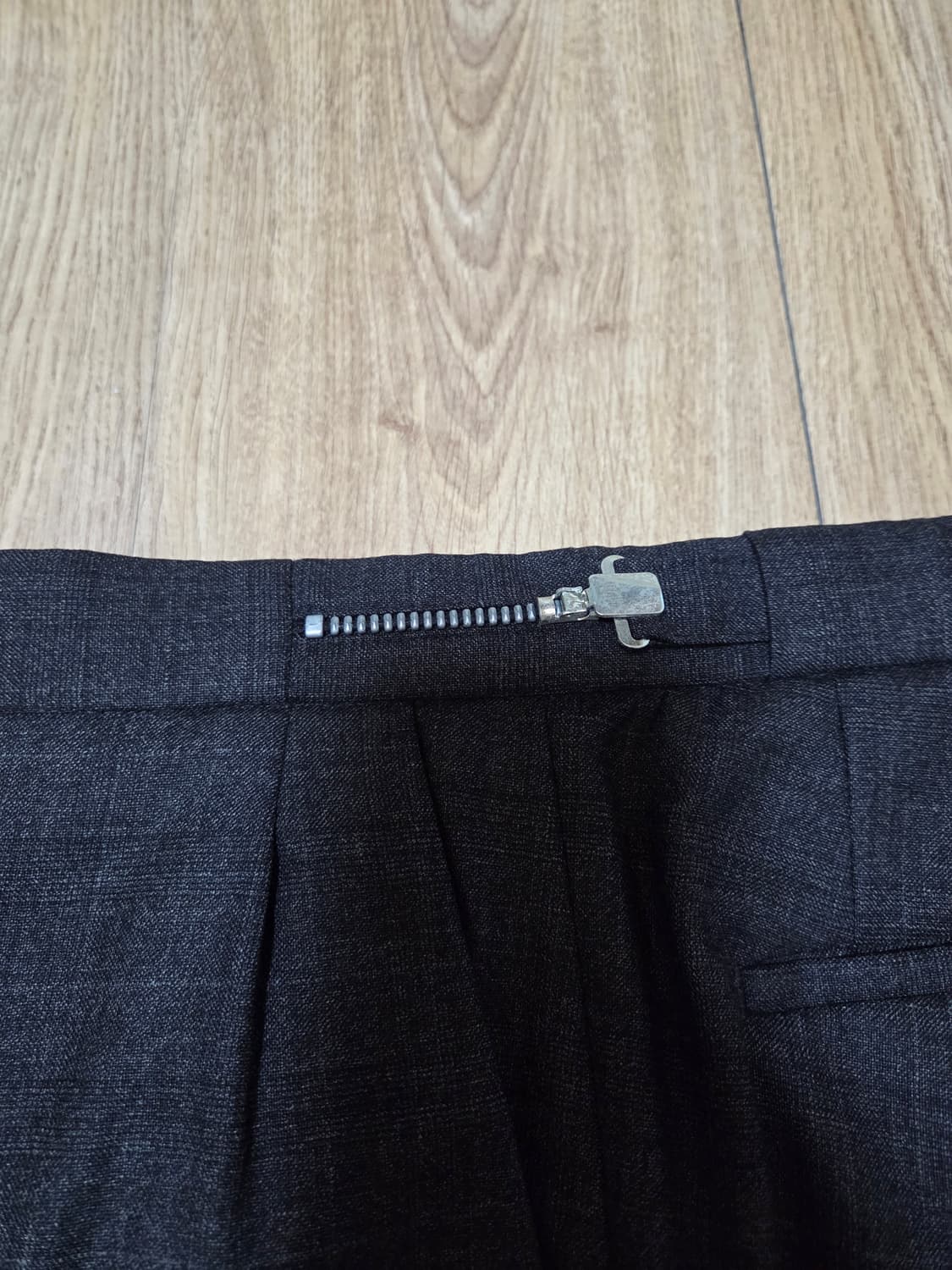 솔리드옴므 차콜 슬랙스 상품이미지4