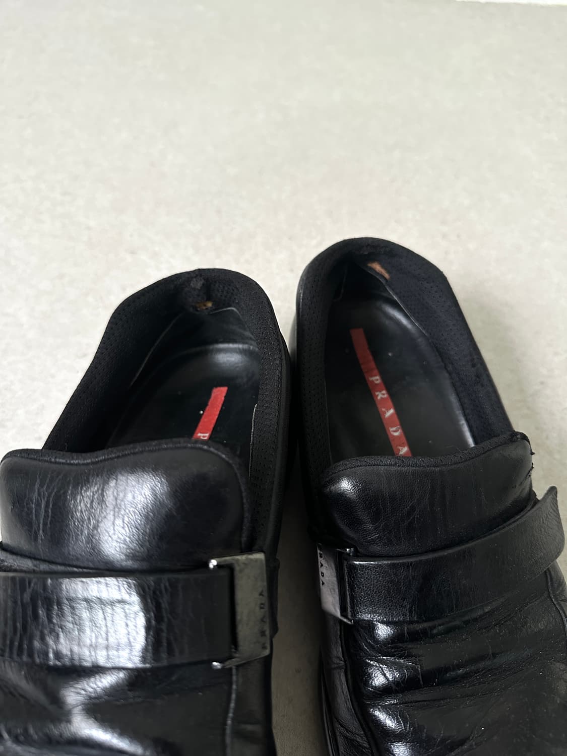 프라다 스포츠 2000s 버클 스트랩 레더 로퍼 OG 상품이미지6