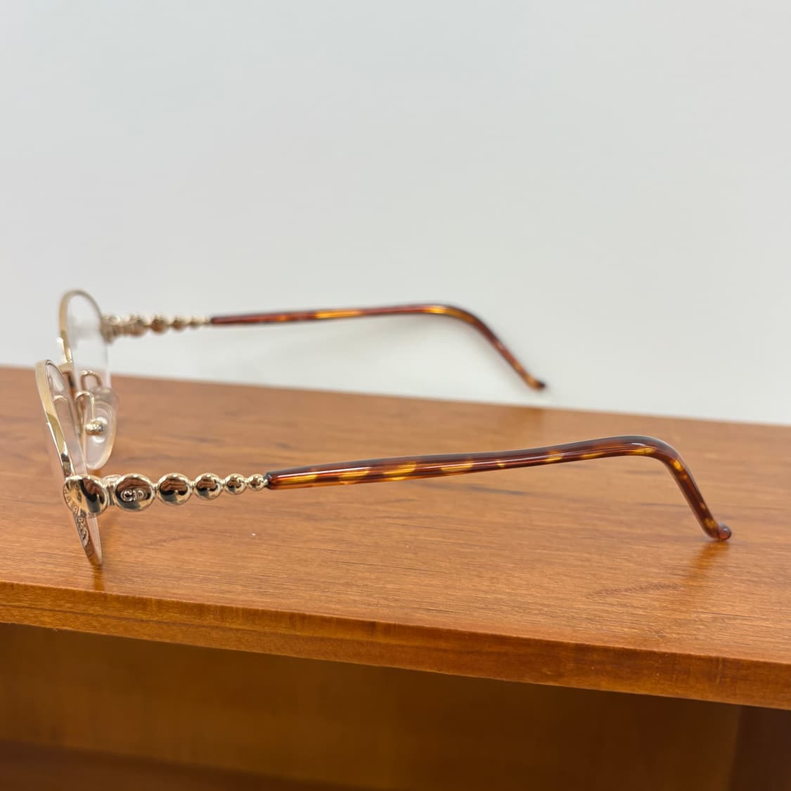 Christian Dior 디올 골드 안경 상품이미지4