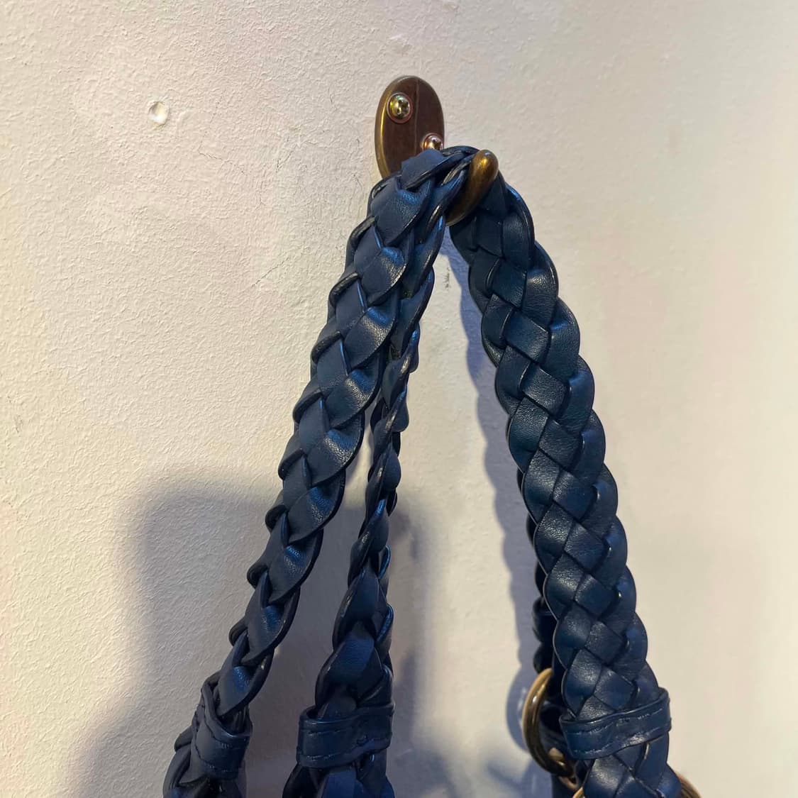 MICHAEL KORS 블루 태슬 가방 상품이미지8
