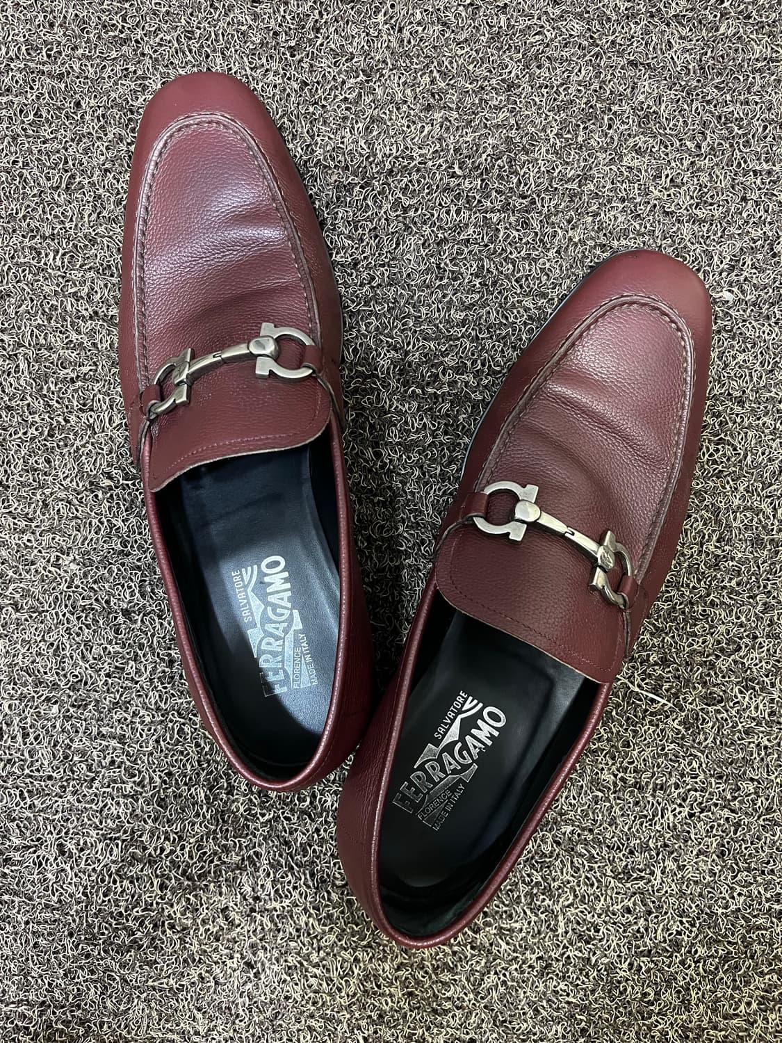 Salvatore Ferragamo 간치니 로퍼 / 버건디 / 9 X 상품이미지3