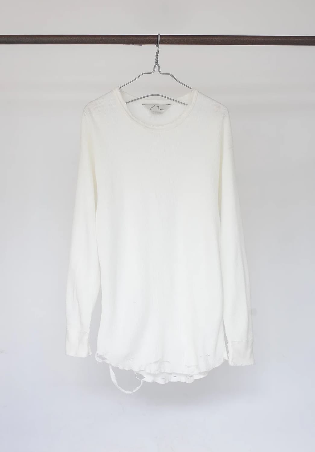 안셀름 데미지 와플 롱슬리브 화이트 1사이즈 상품이미지1
