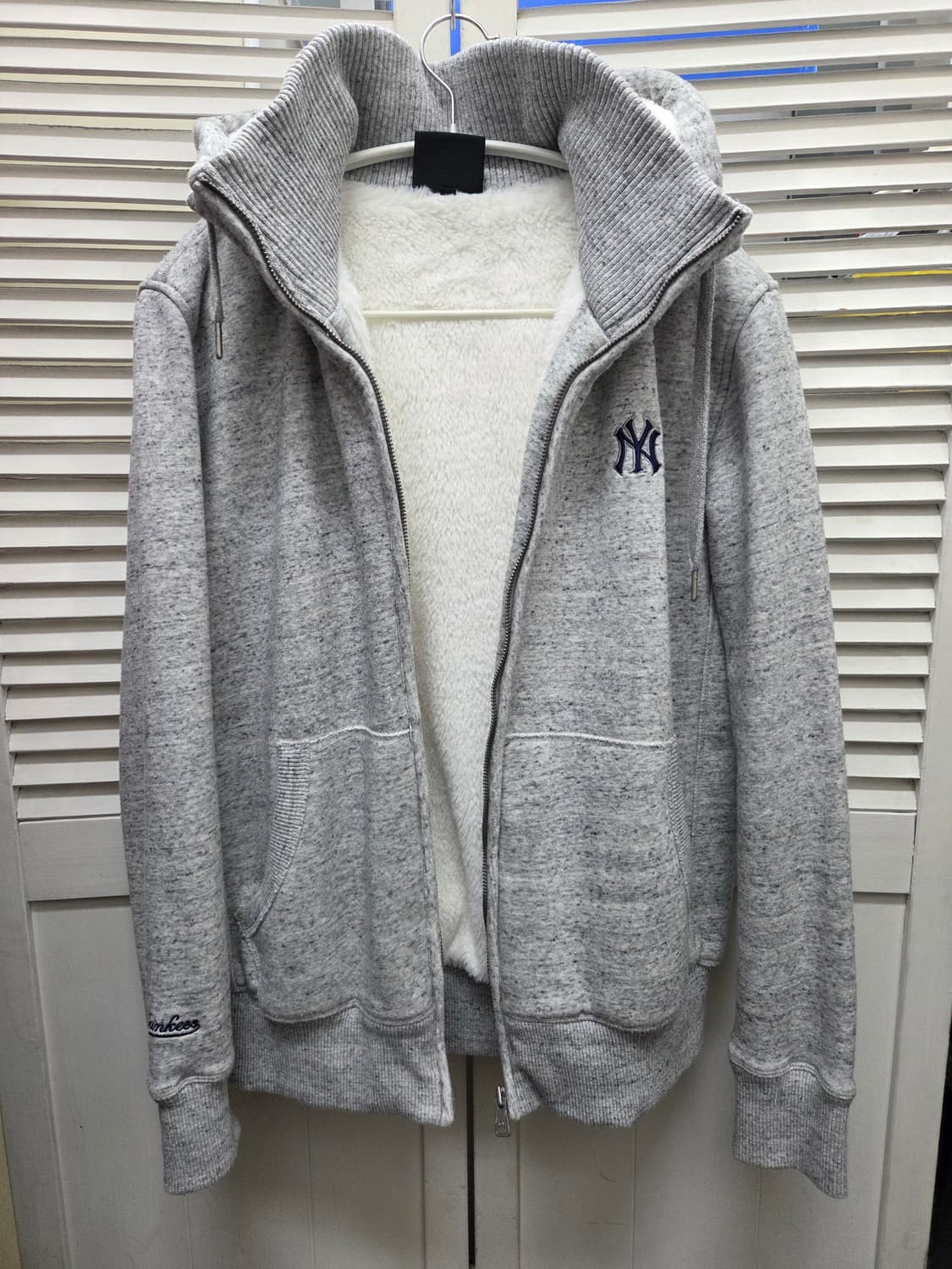 MLB 뉴욕양키즈 보아털 후드 집업 상품이미지2