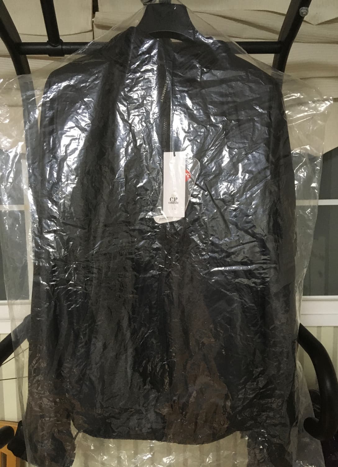 CP컴퍼니 나다쉘 후디드 자켓 블랙 판매합니다 상품이미지2