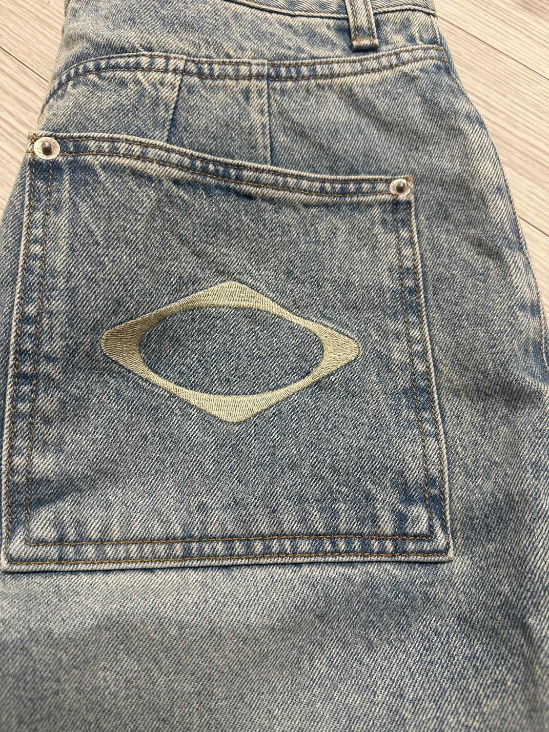 미스치프 데님 버뮤다 팬츠 상품이미지3