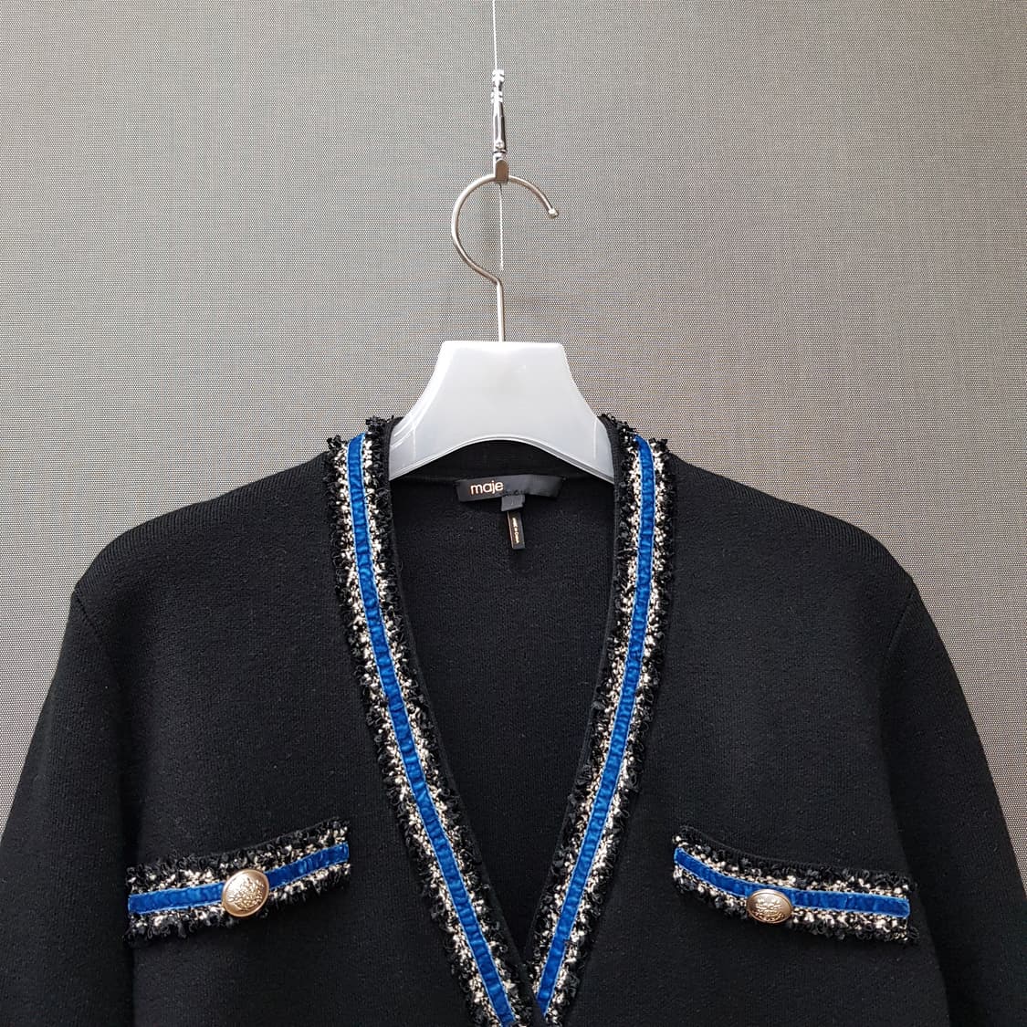 마쥬 maje  블랙 트위드 포인트 골드버튼 가디건 1사이즈 상품이미지3