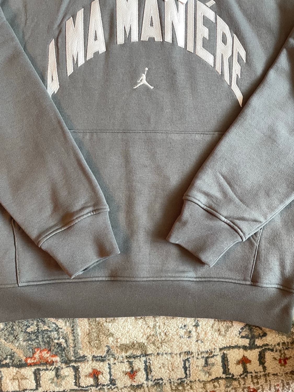 조던 x 아마 마니에르 후드 (새제품. L. 105) 상품이미지3