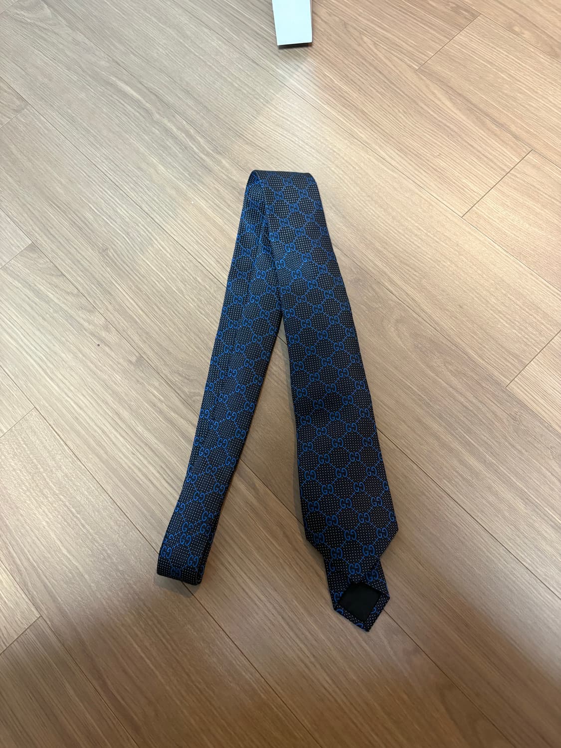 구찌 실크 넥타이 로얄블루 상품이미지3