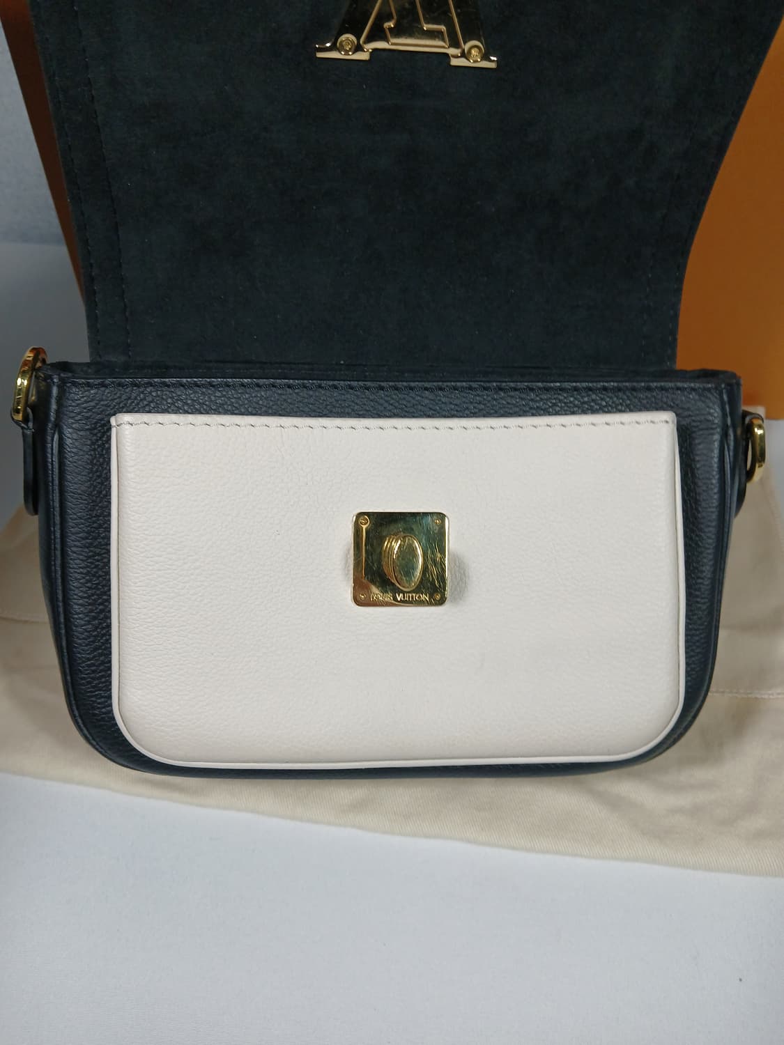 루이비통 락미텐더 숄더백 M58557 상품이미지10